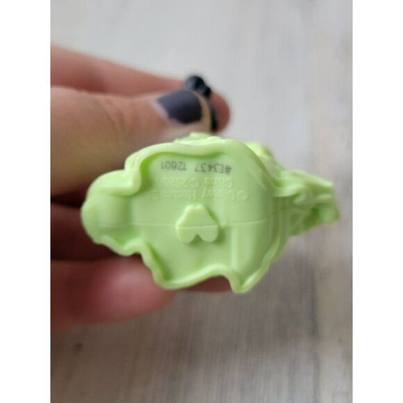 Disney Hasbro SA green formal dress princess toy figure - Picture 4 of 4